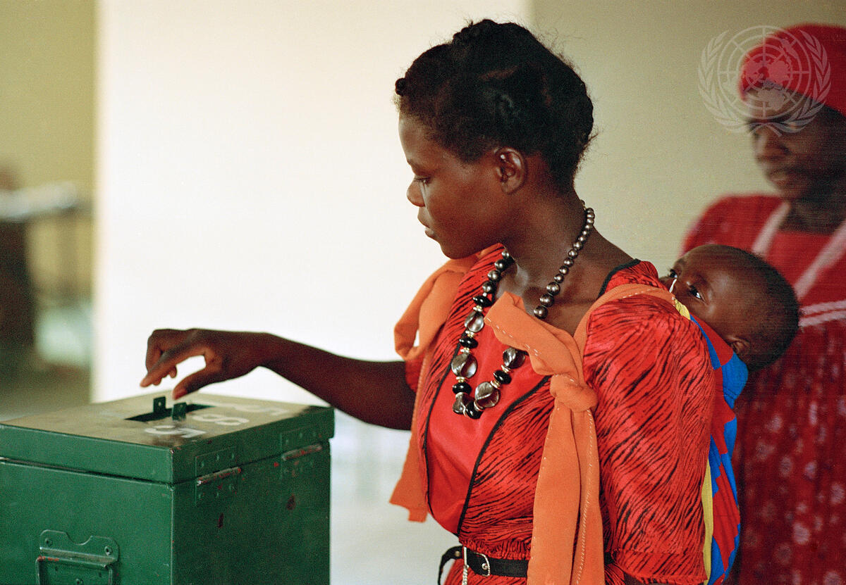 woman voting